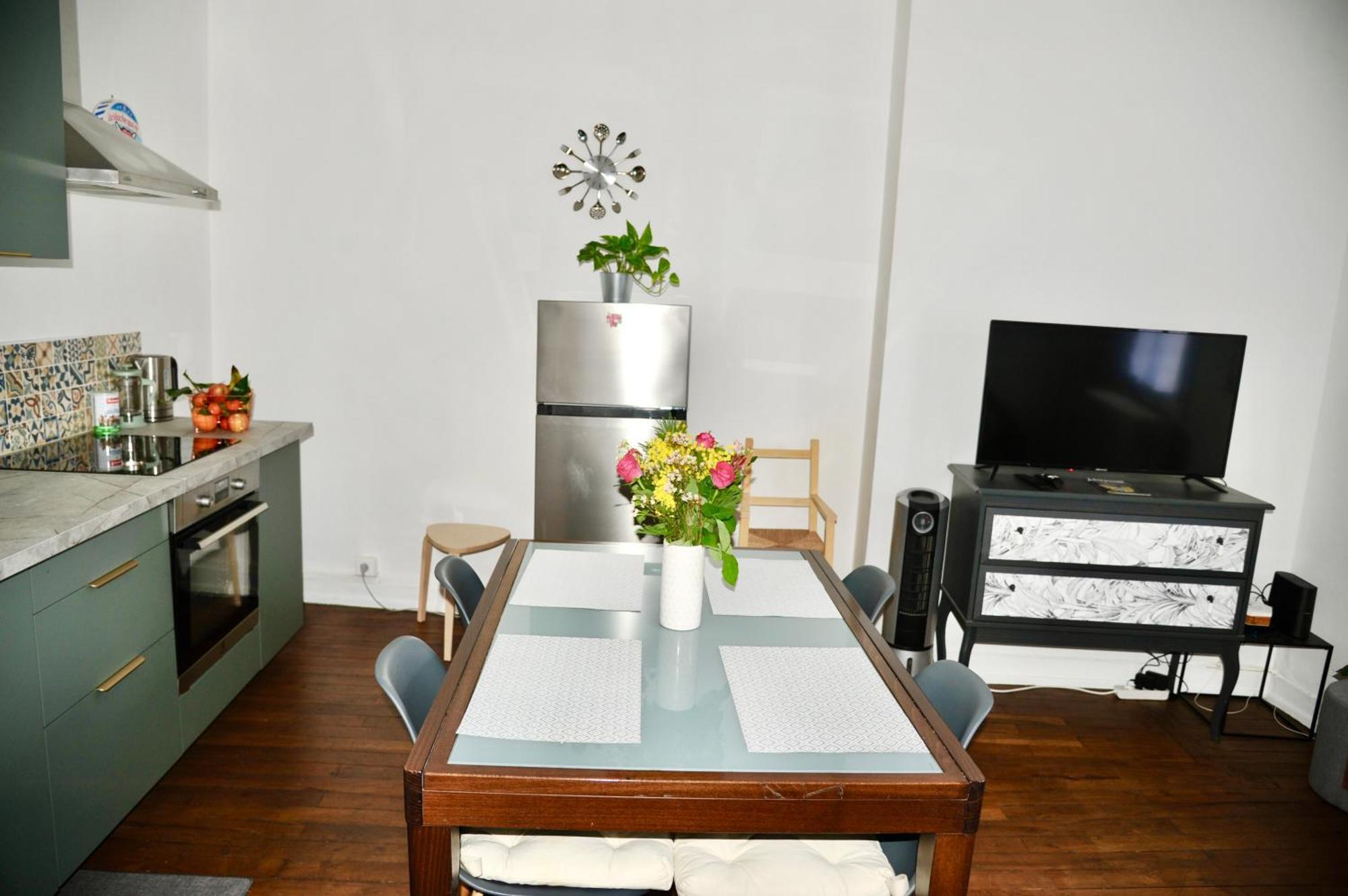 *Cocooning Family* Tours Exterior foto